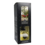 Schwarze Verpackung des Afternoon Retreat Reed Diffusers mit sichtbarer Flasche