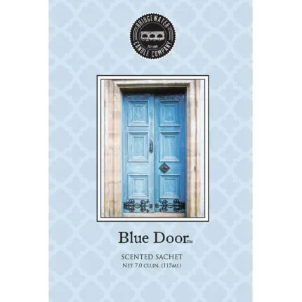 Verpackung des Blue Door Scented Sachets mit blauer Doppeltür