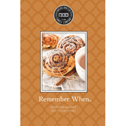 Vorderseite des Remember When Duftsachets mit Zimtschnecken und Tasse