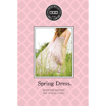 Rosa Spring Dress Duftsachet-Verpackung mit Foto einer Frau im blühenden Feld