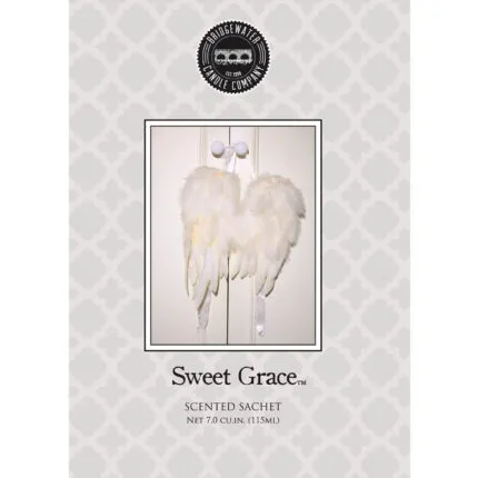 Verpackung des Sweet Grace Scented Sachets mit weißem Flügelmotiv
