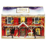 Yankee Candle Adventskalender Haus frontal abgebildet