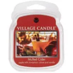 Vorderseite der Village Candle Mulled Cider Verpackung mit rotem Etikett
