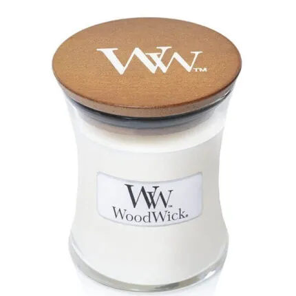 Weiße WoodWick Kerze im Glas mit geschlossenem Holzdeckel