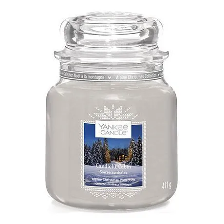 Candlelit Cabin 411 g Candlelit Cabin Kerze im Glas mit transparentem Deckel und 411-g-Angabe