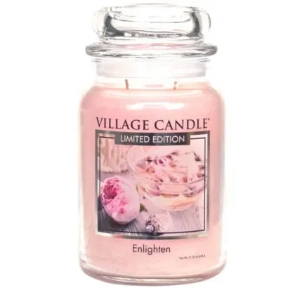 Village Candle Enlighten Kerze mit Etikett Limited Edition und Glasdeckel
