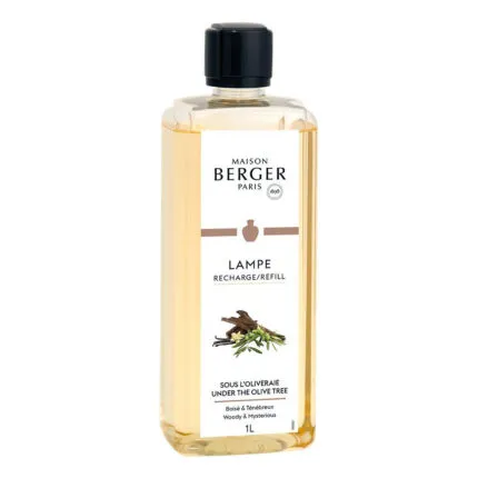 Nahaufnahme des Maison Berger Nachfüllers Unter dem Olivenbaum mit 1L-Etikett
