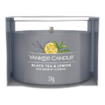 Yankee Candle Black Tea & Lemon Kerze in Frontalansicht, 37 g