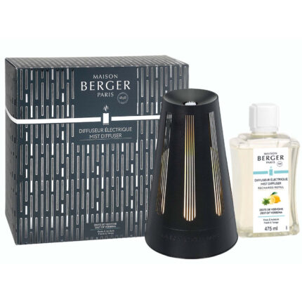 Schwarzer Aroma-Diffuser neben Verpackung und beschrifteter Nachfüllflasche