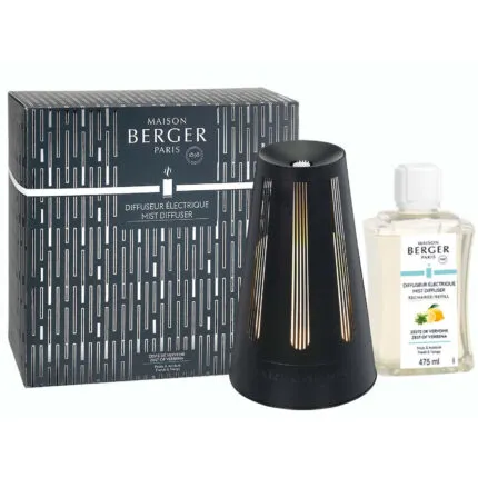 Schwarzer Aroma-Diffuser neben Verpackung und beschrifteter Nachfüllflasche
