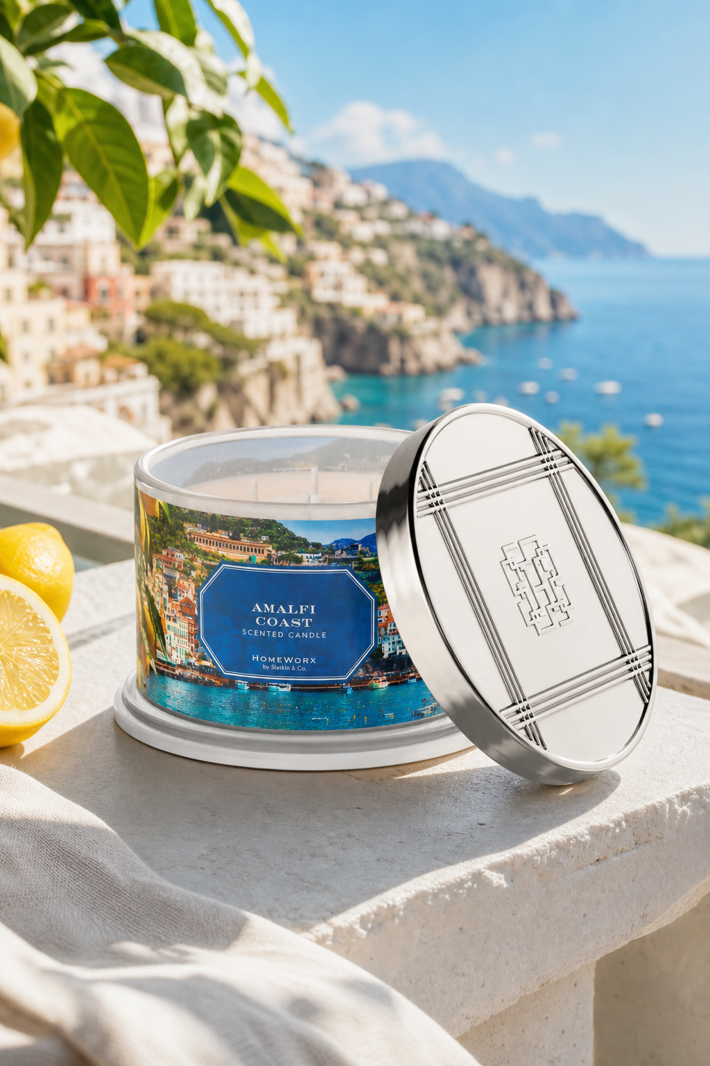 Amalfi Coast 510g (4-Docht) in einer stimmungsvollen Anwendungsszene