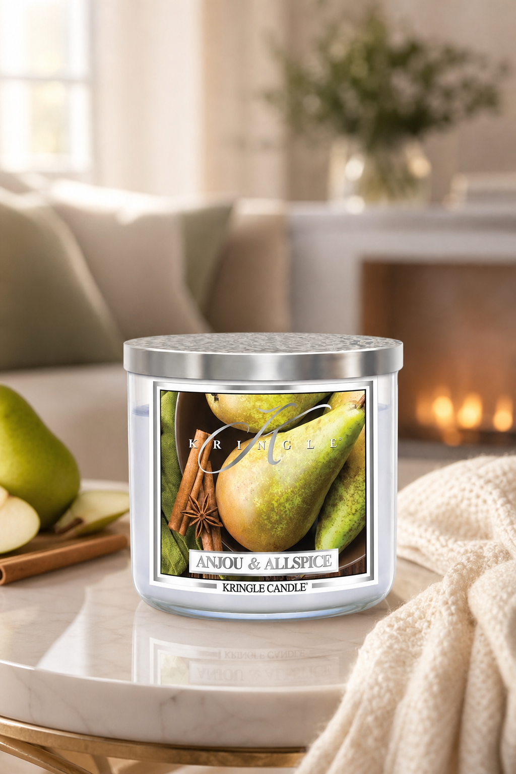 Anjou & Allspice 396g Tumbler 3-Docht in einer stimmungsvollen Anwendungsszene