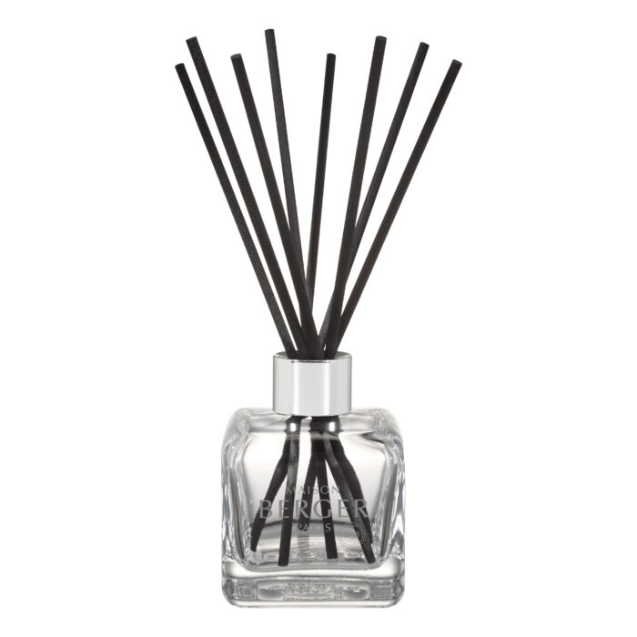 Frontaler transparenter Maison Berger Paris Diffuser mit schwarzen Duftstäbchen