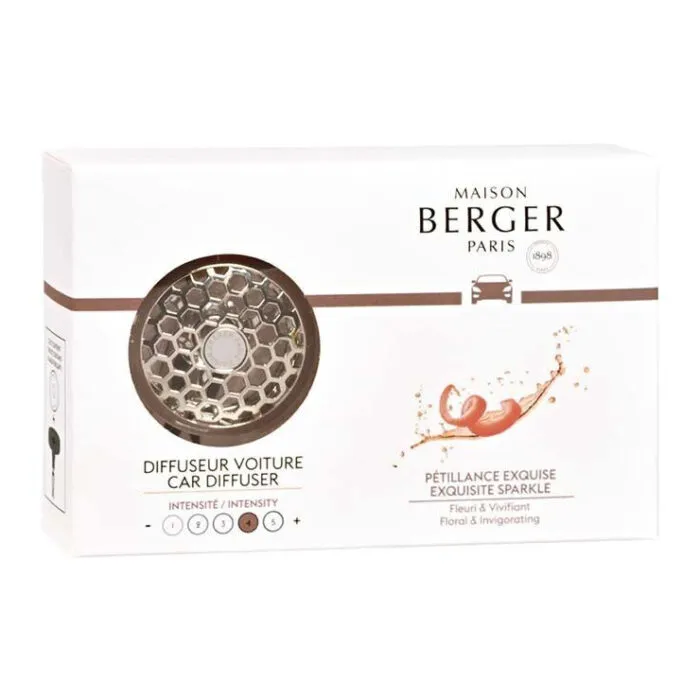 Weiße Maison-Berger-Paris-Verpackung mit Autoduftspender-Abbildung