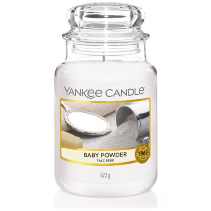 Yankee Candle Baby Powder Kerze mit sichtbarem Etikett und Deckel