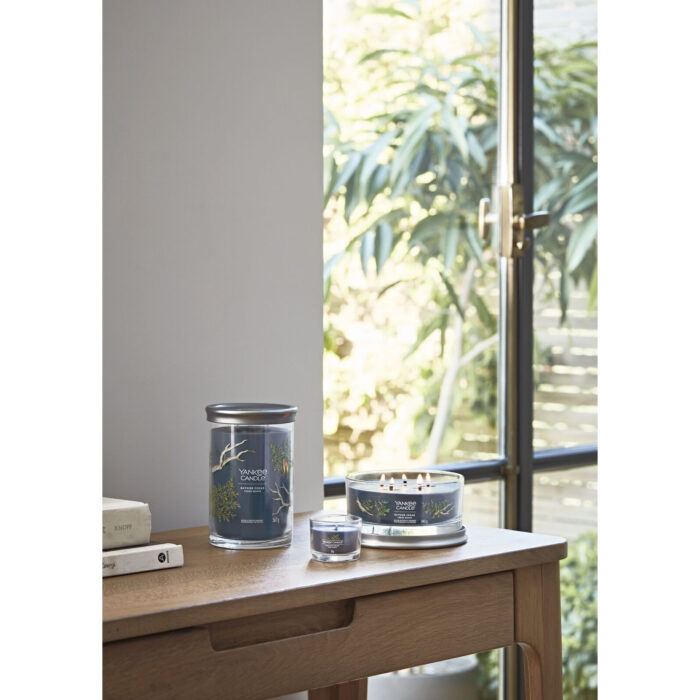 Bayside Cedar Signature Medium Jar 368g 2-Docht – Produktansicht