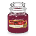 Yankee Candle Black Cherry Duftkerze im Glas mit Deckel