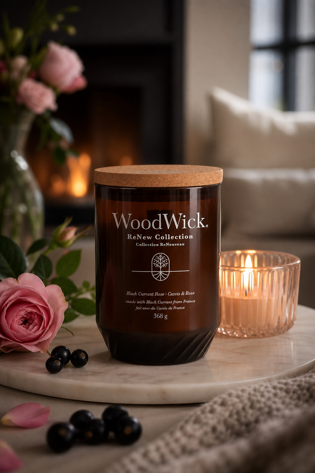 Black Currant & Rose 368g in einer stimmungsvollen Anwendungsszene