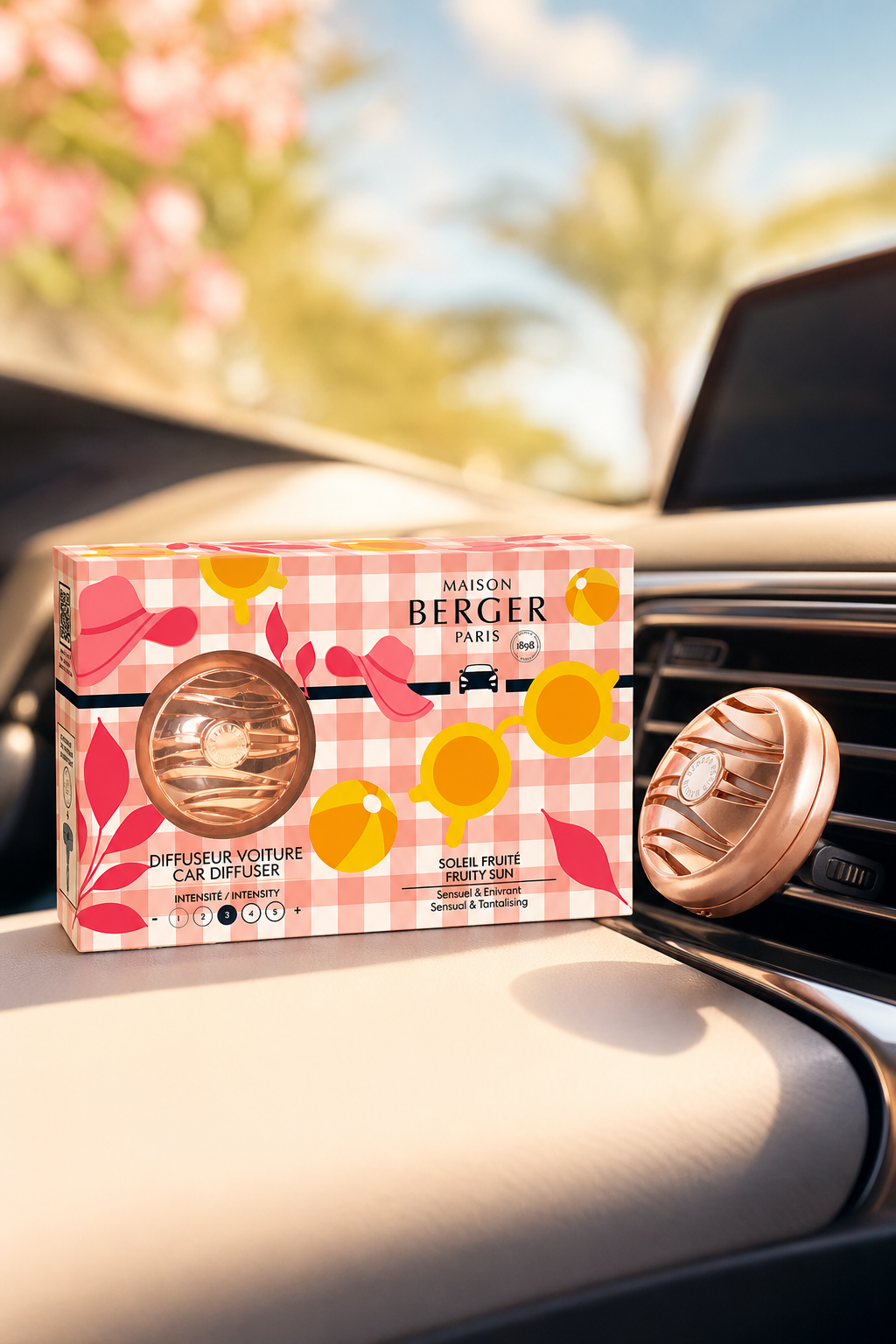 Blissful cuivre rosé Autodiffuser in einer stimmungsvollen Anwendungsszene