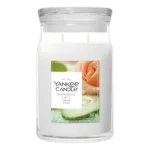 Yankee Candle Blooming Love Kerze im Glas mit sichtbarem 567-g-Etikett
