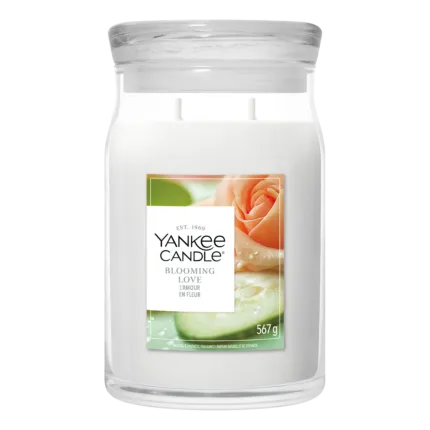 Yankee Candle Blooming Love Kerze im Glas mit sichtbarem 567-g-Etikett
