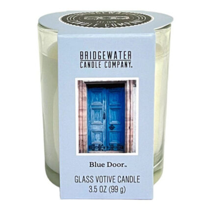 Glasvotivkerze Blue Door mit lesbarem Etikett und Mengenangabe 99 g
