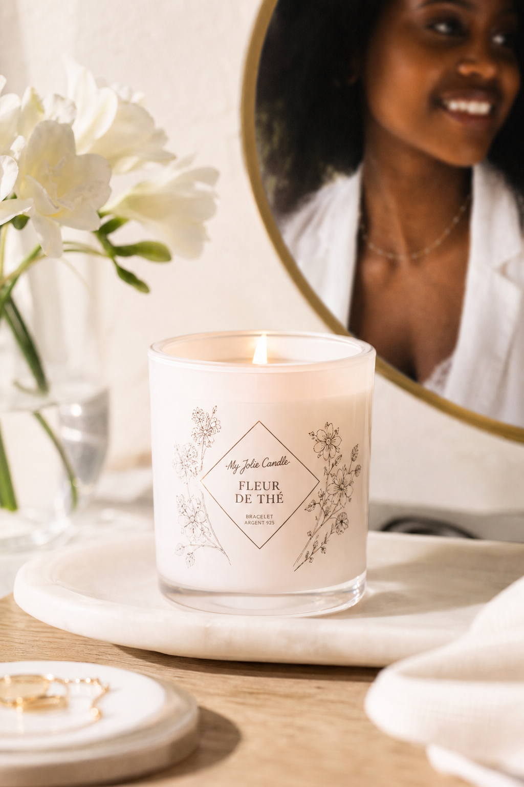 Blütentee - Fleur de Thé - Armband mit schwarzen Perlen 200g in einer stimmungsvollen Anwendungsszene