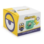 Verpackung der Minions Duftkerze mit grüner Tassenkerze und Kordel