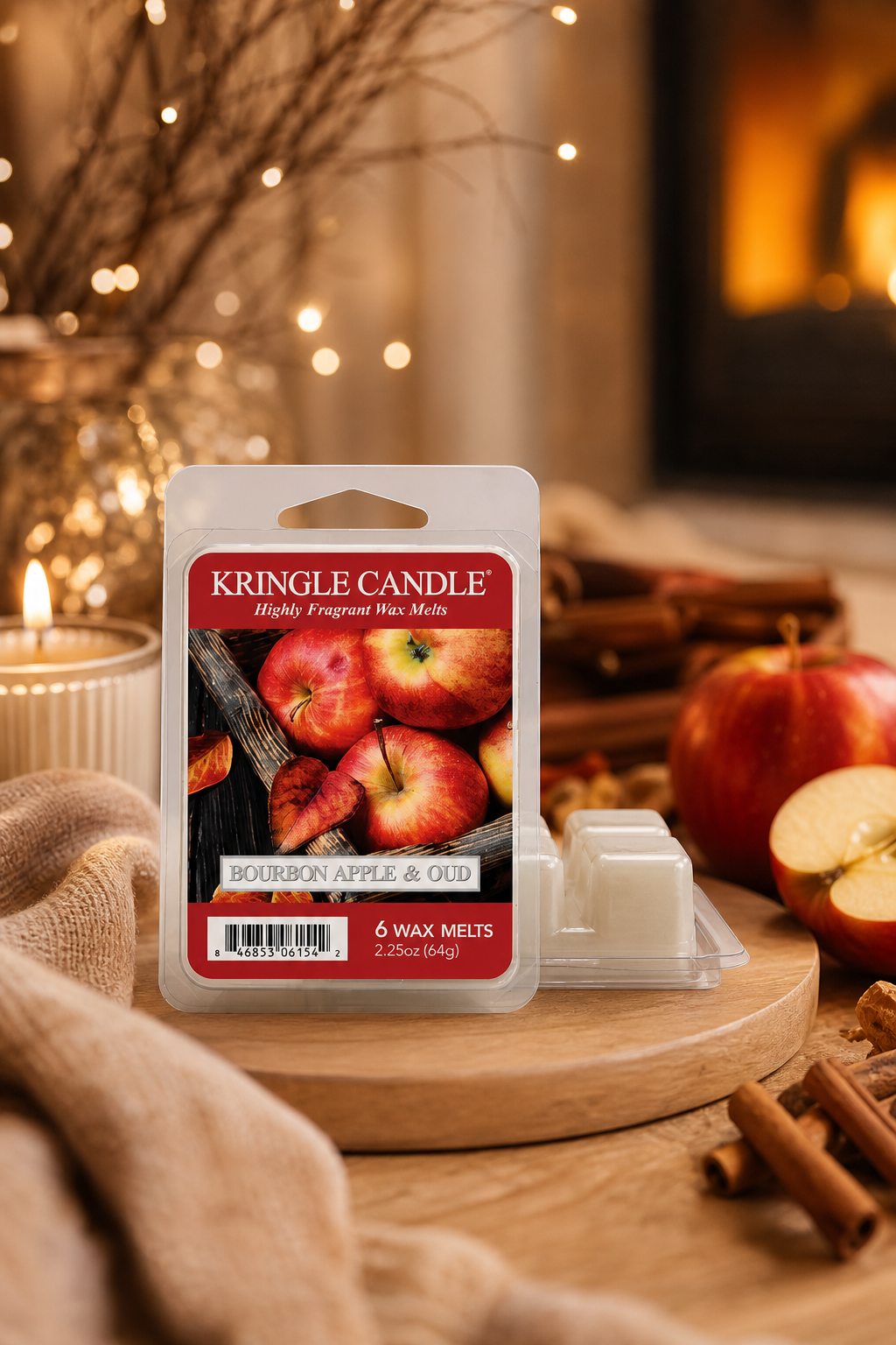 Bourbon Apple & Oud Wax Melts 64g in einer stimmungsvollen Anwendungsszene