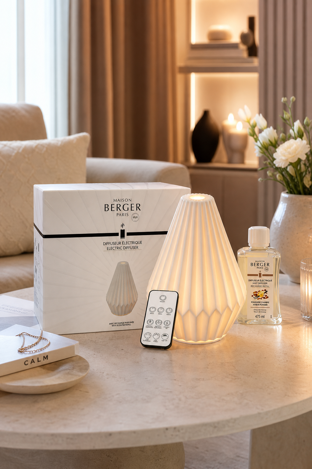 Beleuchteter elektrischer Diffuser mit Verpackung, Fernbedienung und Nachfüllflasche