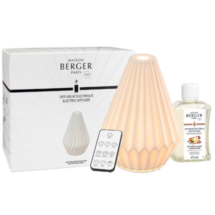 Elektrischer Aroma-Diffuser mit Verpackung, Fernbedienung und Nachfüllflasche