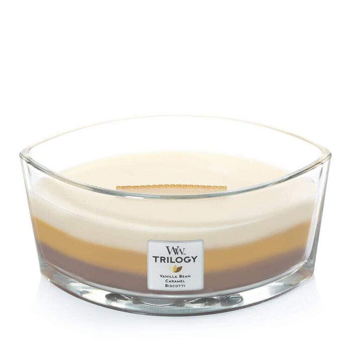 Geöffnete WoodWick Trilogy Kerze im Glas mit sichtbarem Docht