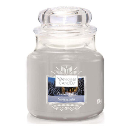Yankee Candle Candlelit Cabin Kerze im Glas mit Deckel