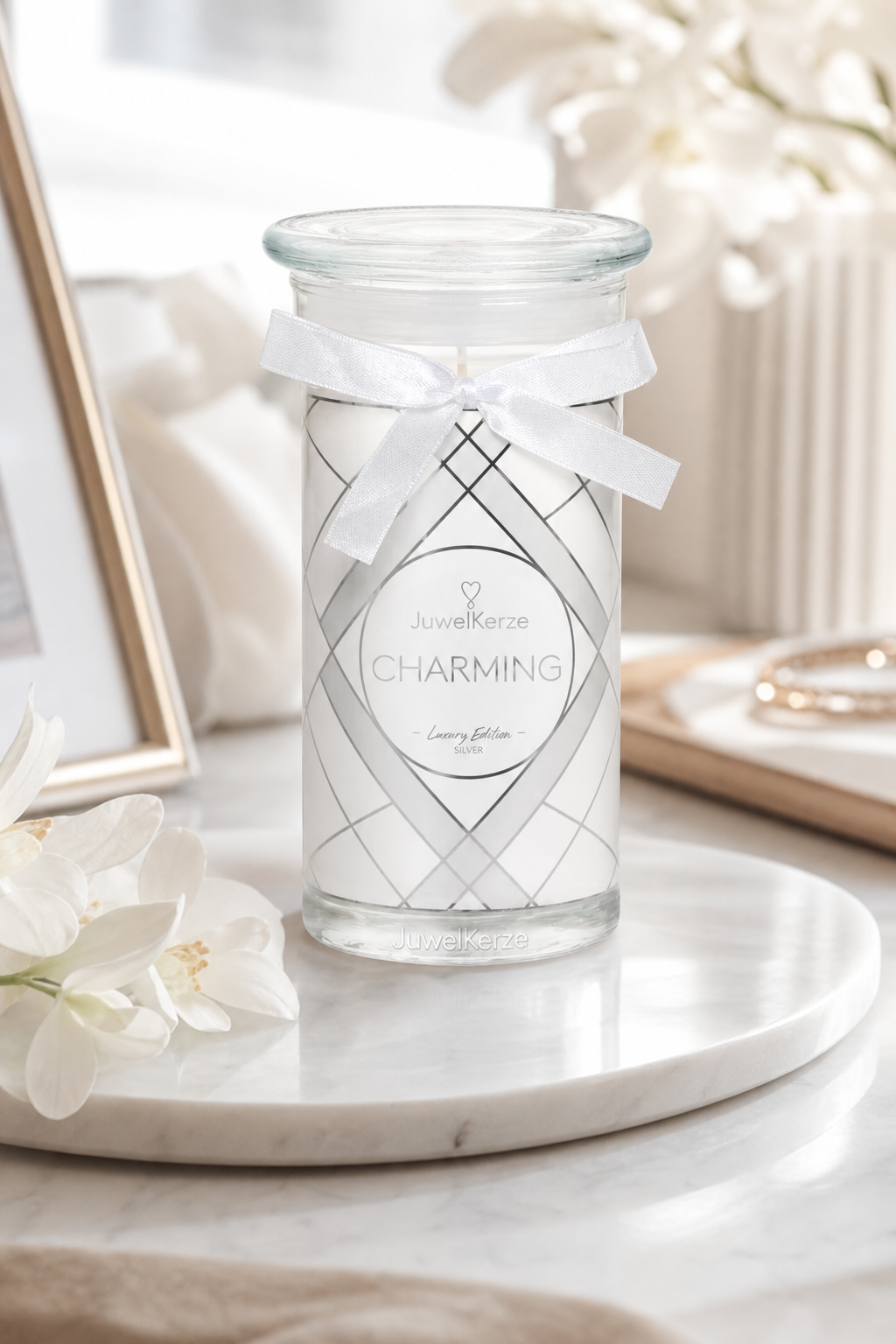 Charming 400g Luxury Edition in einer stimmungsvollen Anwendungsszene