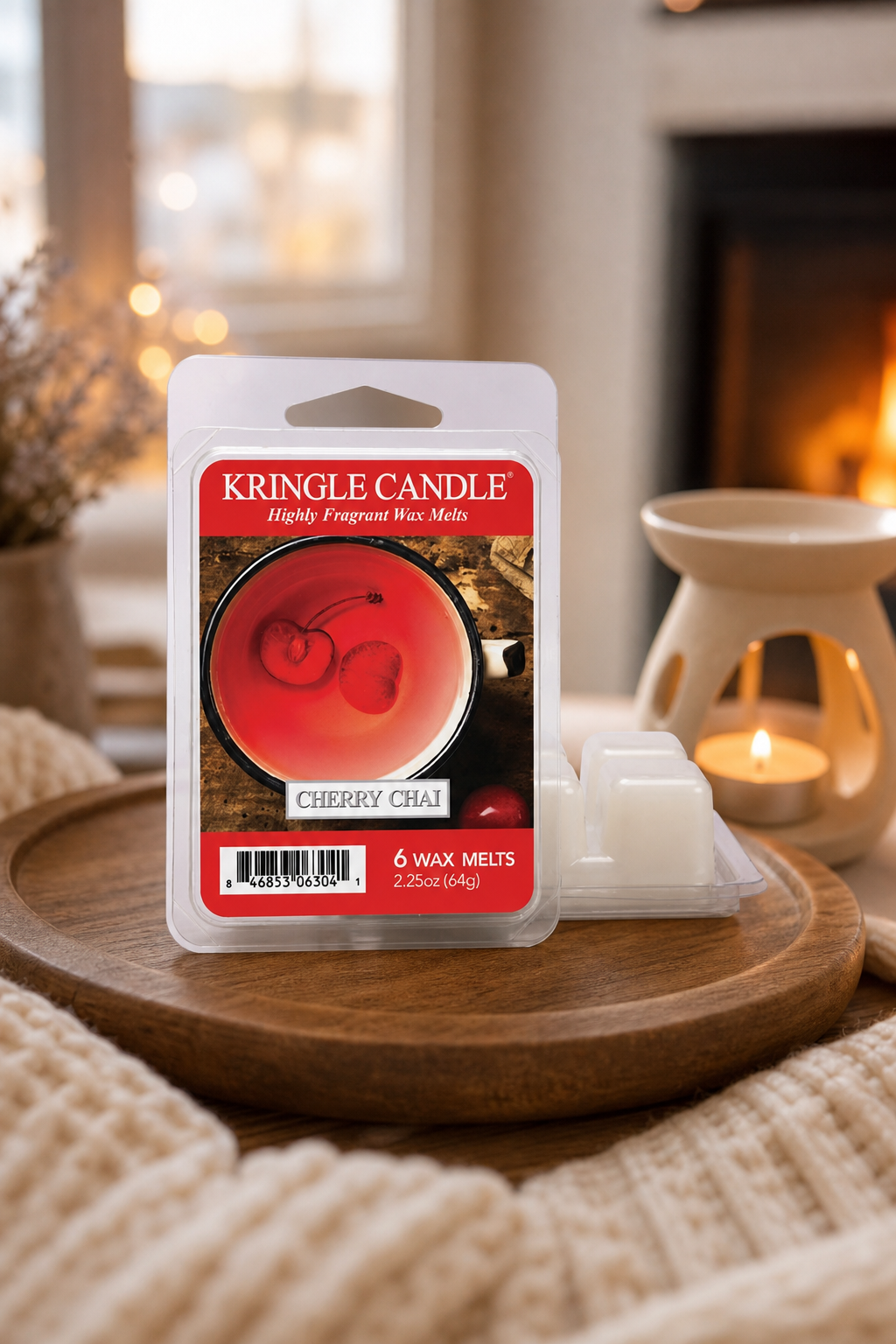Cherry Chai Duftwachs 64g in einer stimmungsvollen Anwendungsszene