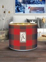 Christmas Cabin 396g Tumbler 3-Docht – Produktansicht