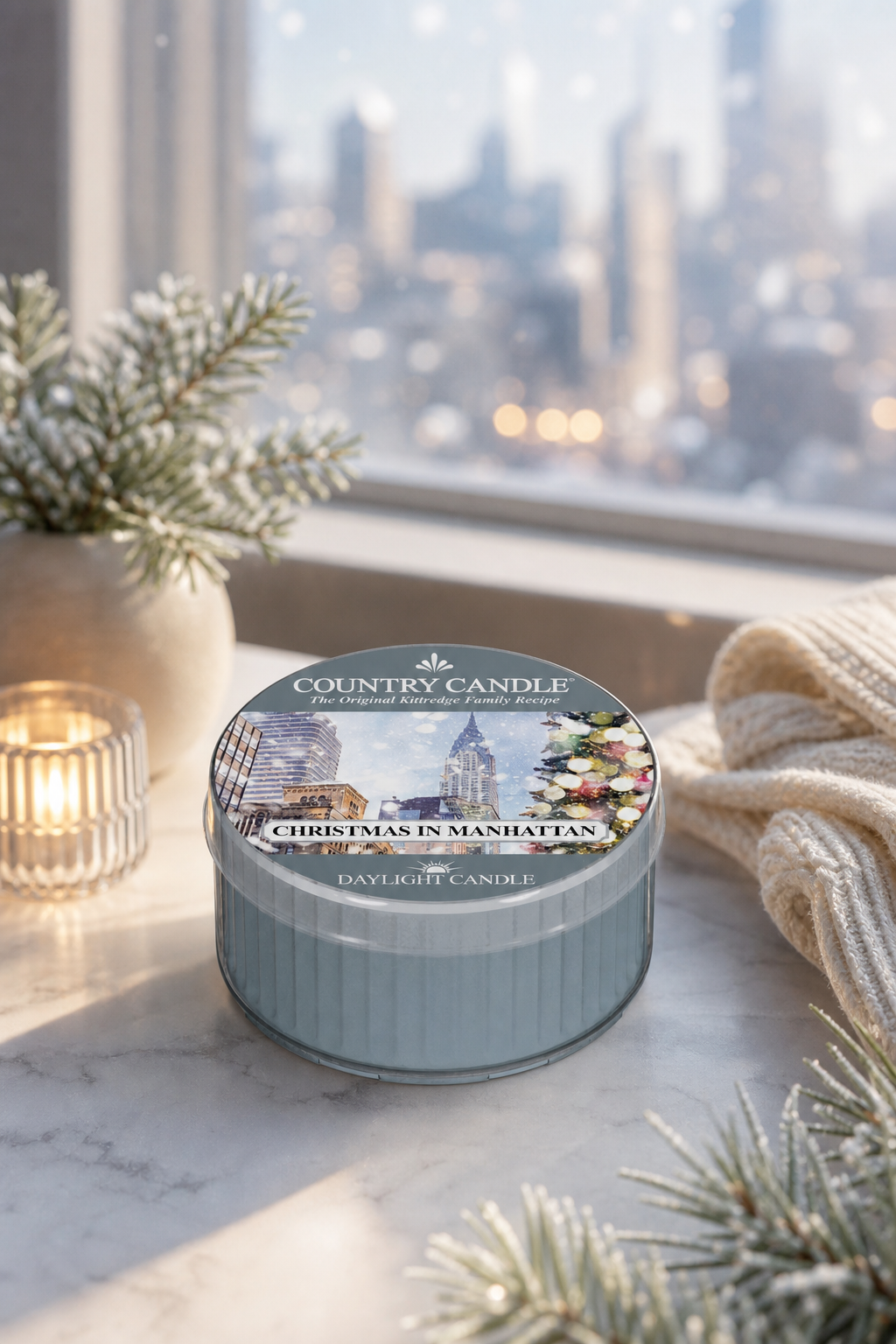 Christmas in Manhattan Daylight 42g in einer stimmungsvollen Anwendungsszene