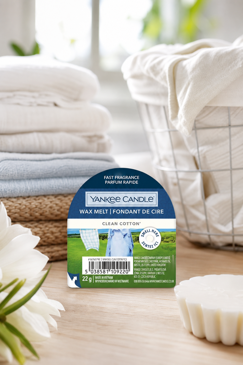 Clean Cotton Wachsmelt 22g in einer stimmungsvollen Anwendungsszene
