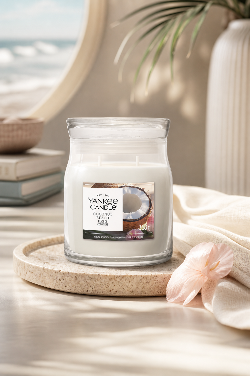 Coconut Beach Signature Glas, 368g in einer stimmungsvollen Anwendungsszene