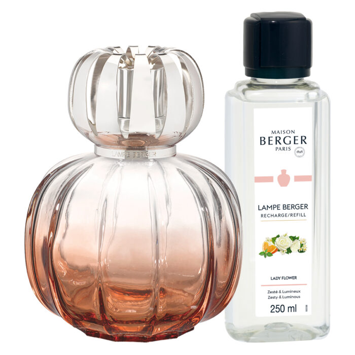 Lampe Berger und Nachfüllflasche Lady Flower mit sichtbarem Etikett