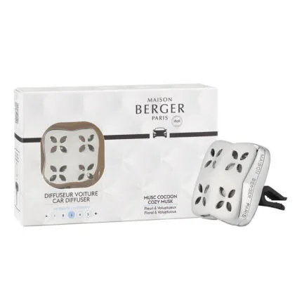 Maison Berger Paris Autoduft-Set mit Duftspender und Produktverpackung