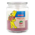 Haribo Creamy Cherry Duftkerze im Glas mit Etikett und Kirschenmotiv