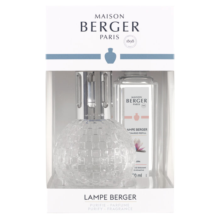 Maison Berger Paris Lampe Berger mit Verpackung in einer Wohnraumszene