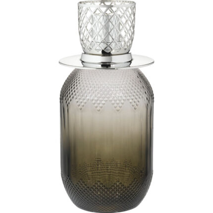 Nahaufnahme der grauen Lampe Berger mit geometrischem Aufsatz und strukturiertem Glas