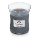 Graue WoodWick Evening Onyx Kerze ohne Deckel mit sichtbarem Holzdocht