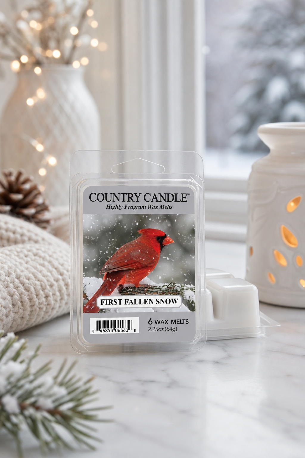 First Fallen Snow Wax Melts 64g in einer stimmungsvollen Anwendungsszene