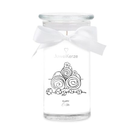 Fluffy Cotton Kerze im Glas mit Schleife und floralem Etikett