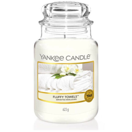 Yankee Candle Fluffy Towels Kerze im Glas mit weißem Wachs