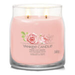 Fresh Cut Roses 368g 2-Docht – Produktansicht