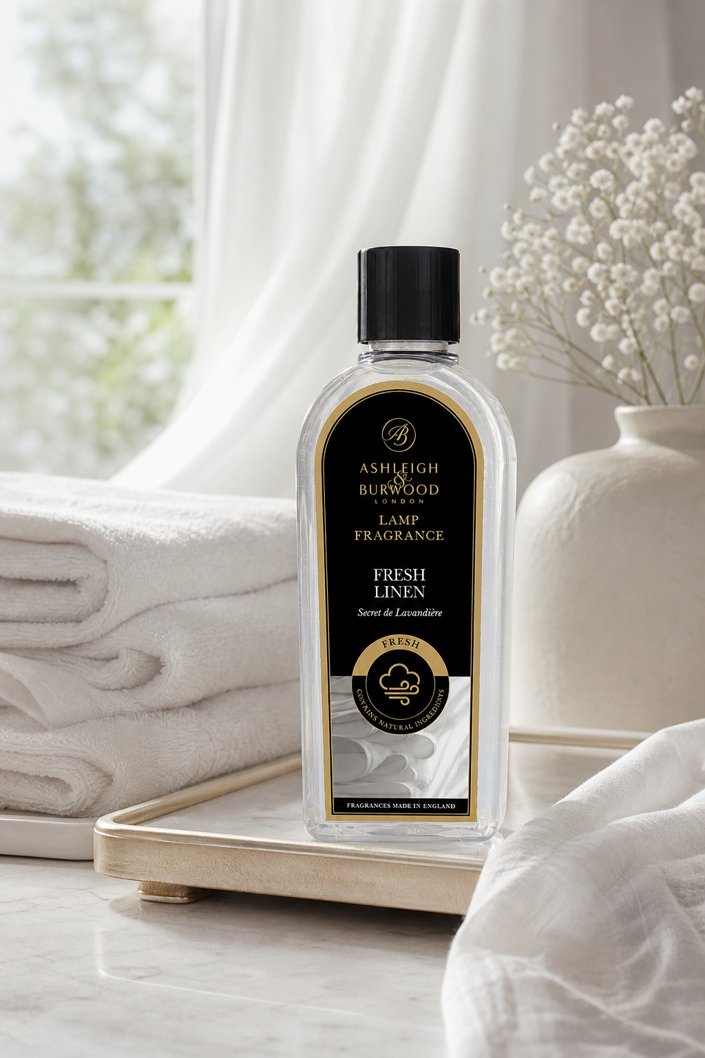 Fresh Linen 250ml Duftlampenöl Nachfüller in einer stimmungsvollen Anwendungsszene
